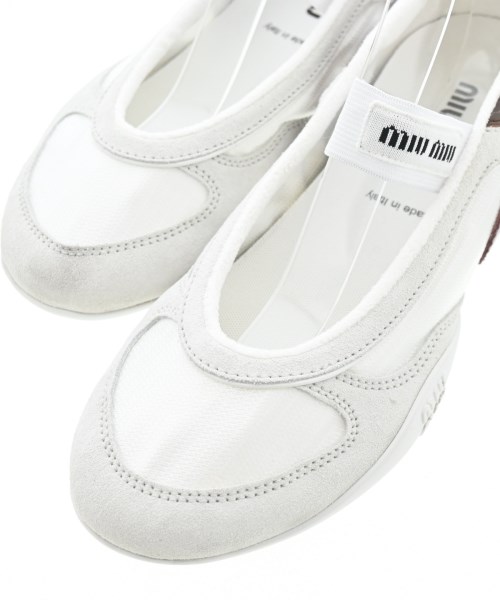 Miu Miu（ミュウミュウ）スニーカー 白 サイズ:EU37 1/2(24cm位) レディース/2200701746070