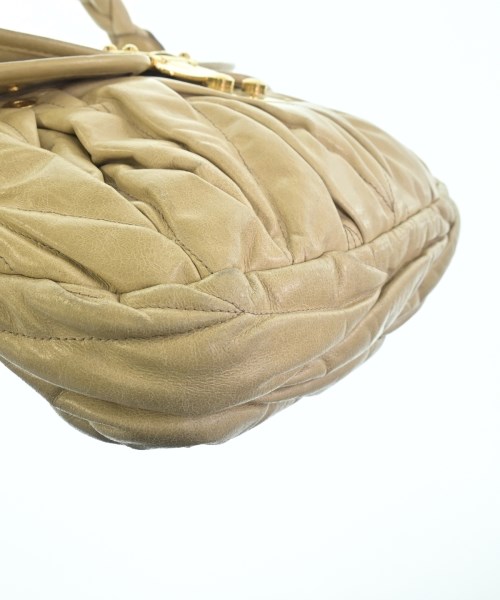 Miu Miu（ミュウミュウ）ショルダーバッグ ベージュ サイズ:- レディース/2200649626045