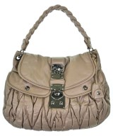 Miu Miu（ミュウミュウ）ハンドバッグ ベージュ サイズ:- レディース/2200648621010