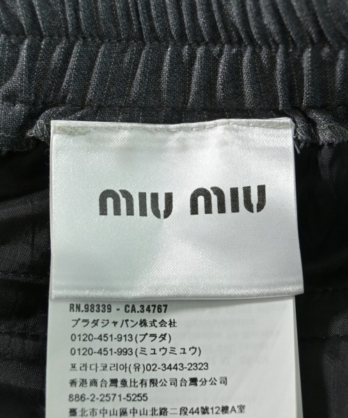 Miu Miu（ミュウミュウ）その他 グレー サイズ:36(XS位) レディース/2200648909040