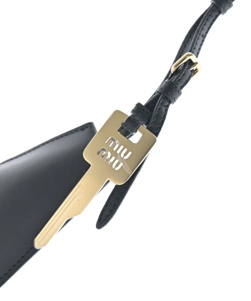 Miu Miu（ミュウミュウ）チャーム 黒 サイズ:- レディース/2200657133115