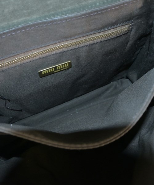 Miu Miu（ミュウミュウ）ショルダーバッグ カーキ サイズ:- レディース/2200657978396