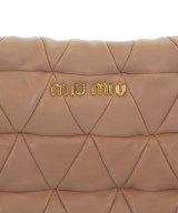 Miu Miu（ミュウミュウ）クラッチバッグ ベージュ サイズ:- レディース/2200711879515