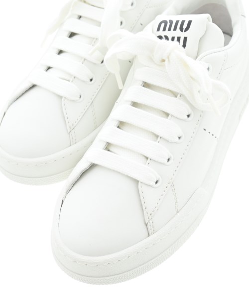Miu Miu（ミュウミュウ）スニーカー 白 サイズ:EU38(24.5cm位) レディース/2200646679099