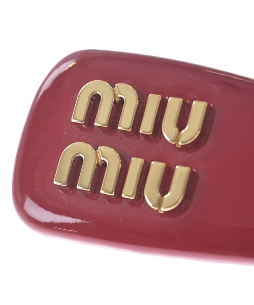 Miu Miu（ミュウミュウ）ヘアアクセサリー 赤 サイズ:TU レディース/2200704926011