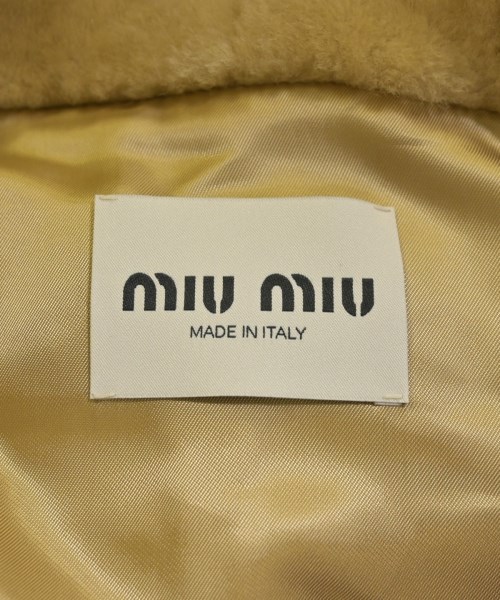 Miu Miu（ミュウミュウ）その他 ベージュ サイズ:36(XS位) レディース/2200703919120