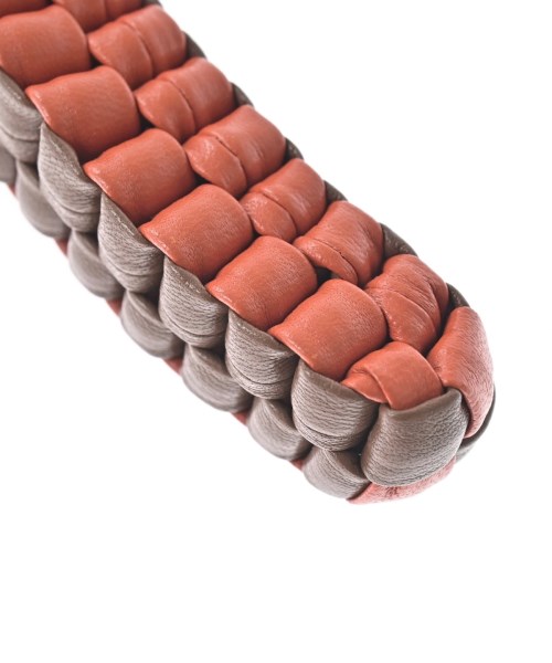 Miu Miu（ミュウミュウ）キーケース・キーホルダー オレンジ サイズ:- レディース/2200662809029