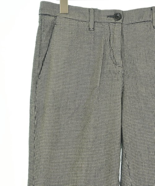 Miu Miu（ミュウミュウ）その他 白 サイズ:40(M位) レディース/2200668356015