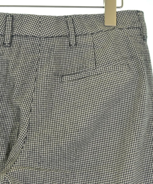 Miu Miu（ミュウミュウ）その他 白 サイズ:40(M位) レディース/2200668356015