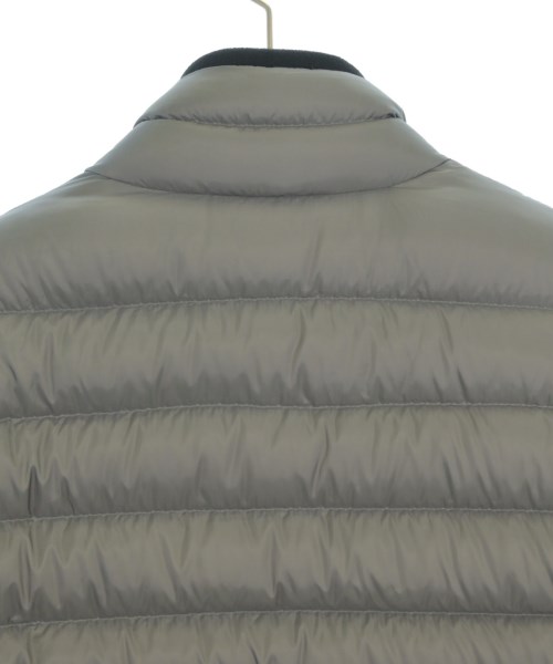 Miu Miu（ミュウミュウ）ダウンジャケット/ダウンベスト グレー サイズ:38(S位) レディース/2200672001017