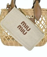 Miu Miu（ミュウミュウ）ハンドバッグ ベージュ サイズ:- レディース/2200687078172