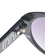 Miu Miu（ミュウミュウ）サングラス 黒 サイズ:- レディース/2200692764336