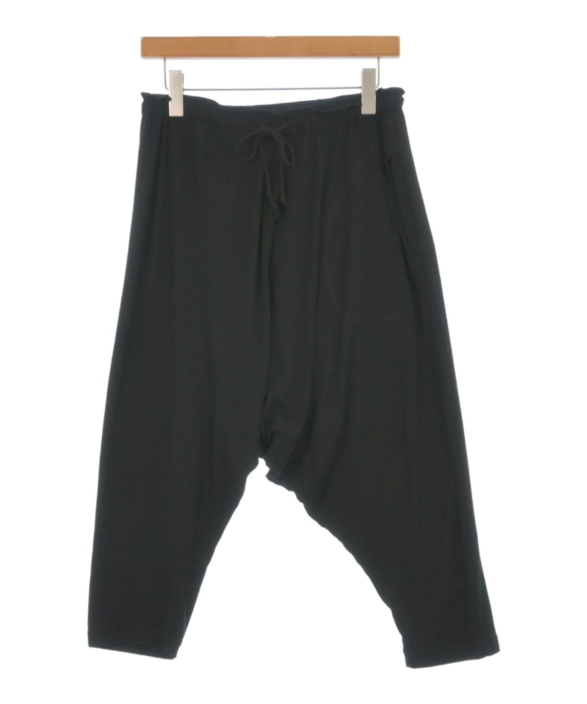 Y's ワイズ クロップドパンツ 黒 2(S位) 2200125L0113 Y's(ワイズ)クロップドパンツ 黒 サイズ:2(S位) レディース