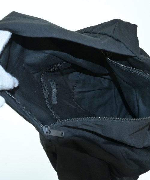 Y's（ワイズ）ショルダーバッグ 黒 サイズ:- レディース/2200632142064