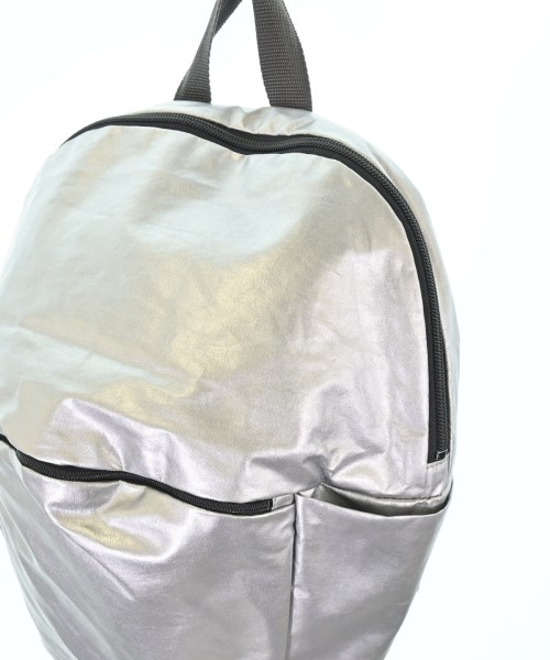 Y'S for living（ワイズリビング）バックパック・リュック シルバー サイズ:- レディース/2200653212098
