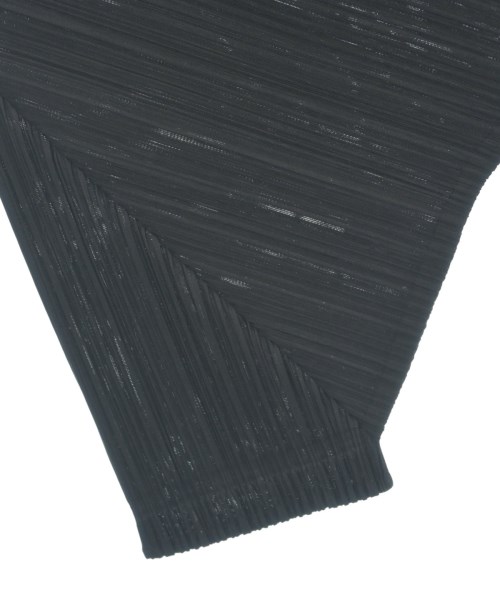 PLEATS PLEASE（プリーツプリーズ）クロップドパンツ 黒 サイズ:3(L位) レディース/2200634753053