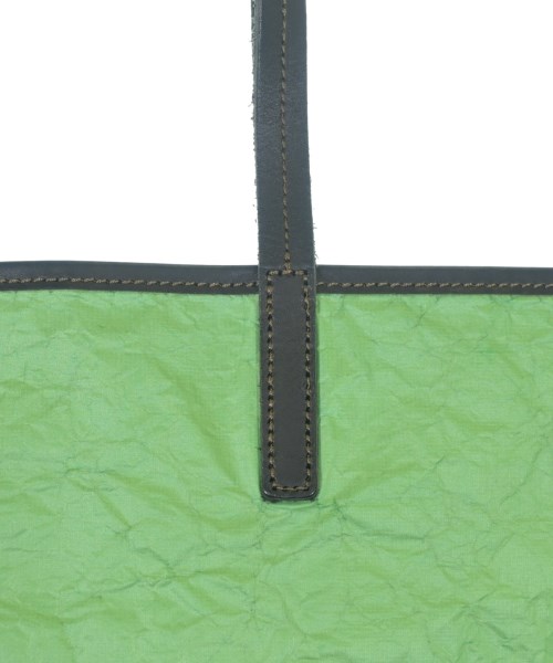 PLEATS PLEASE（プリーツプリーズ）トートバッグ 緑 サイズ:- レディース/2200636130050