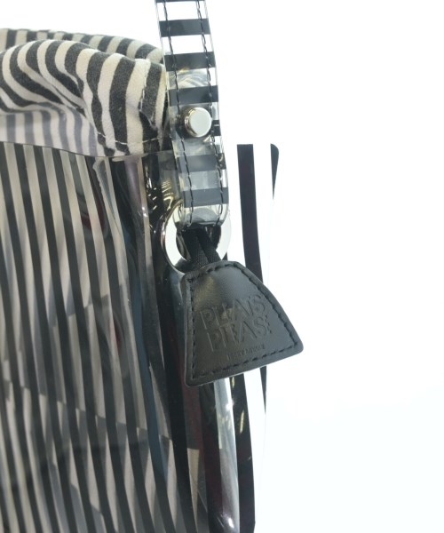 PLEATS PLEASE（プリーツプリーズ）ショルダーバッグ 黒 サイズ:- レディース/2200622688077