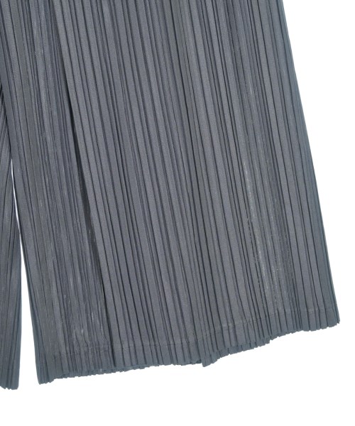 PLEATS PLEASE（プリーツプリーズ）クロップドパンツ グレー サイズ:3(L位) レディース/2200624351054