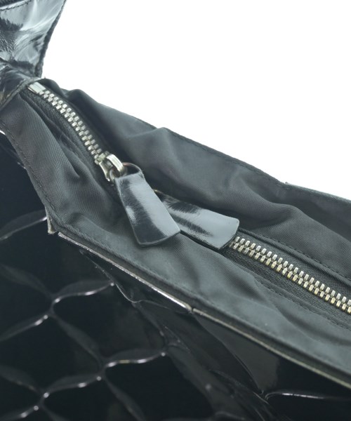 PLEATS PLEASE（プリーツプリーズ）ショルダーバッグ 黒 サイズ:- レディース/2200620635189