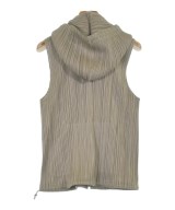PLEATS PLEASE（プリーツプリーズ）ベスト ベージュ サイズ:3(L位) レディース/2200641298028