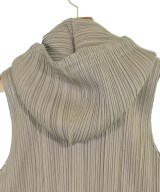 PLEATS PLEASE（プリーツプリーズ）ベスト ベージュ サイズ:3(L位) レディース/2200641298028