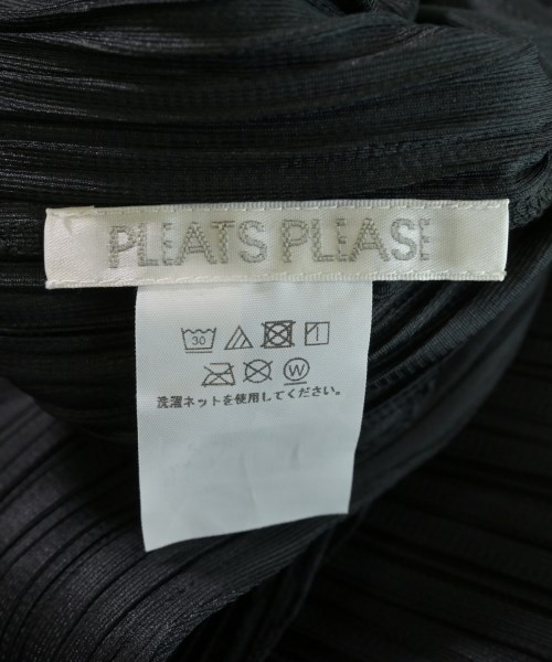 PLEATS PLEASE（プリーツプリーズ）オールインワン/サロペット 黒 サイズ:3(L位) レディース/2200622036038