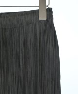 PLEATS PLEASE（プリーツプリーズ）ショートパンツ カーキ サイズ:-(M位) レディース/2200624422129