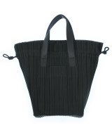 PLEATS PLEASE（プリーツプリーズ）ハンドバッグ 黒 サイズ:- レディース/2200627320088