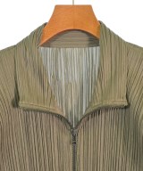 PLEATS PLEASE（プリーツプリーズ）その他 カーキ サイズ:3(L位) レディース/2200610041013