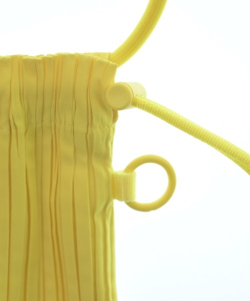 PLEATS PLEASE（プリーツプリーズ）ショルダーバッグ 黄 サイズ:- レディース/2200614885057