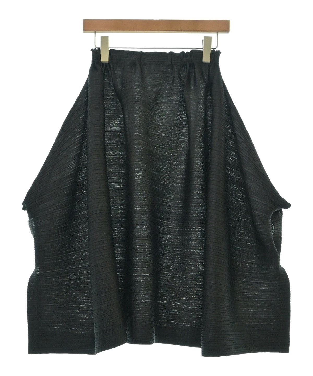 【新品タグ付き】PLEATS PLEASE 定番 トップス 黒 サイズ3 定番【新品タグ付き】PLEATS PLEASE ノースリーブ 黒 サイズ3 - メルカリ