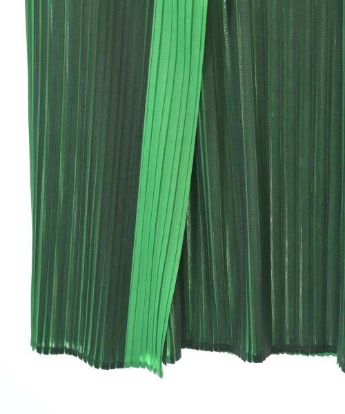 PLEATS PLEASE（プリーツプリーズ）その他 緑 サイズ:1(S位) レディース/2200617112075