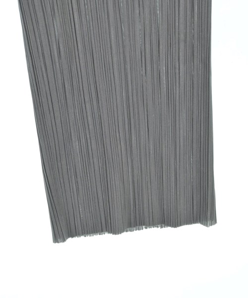 PLEATS PLEASE（プリーツプリーズ）その他 グレー サイズ:2(M位) レディース/2200620412339