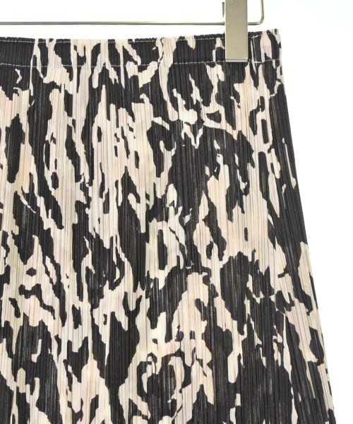 PLEATS PLEASE（プリーツプリーズ）ひざ丈スカート 白 サイズ:2(M位) レディース/2200620777223