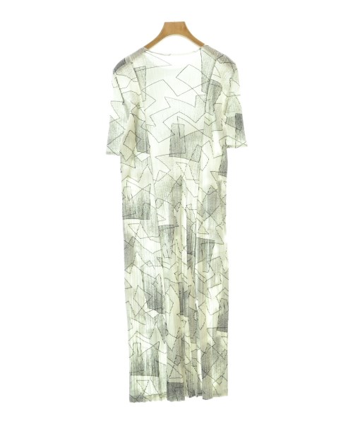 PLEATS PLEASE（プリーツプリーズ）ワンピース 白 サイズ:2(M位) レディース/2200620914079