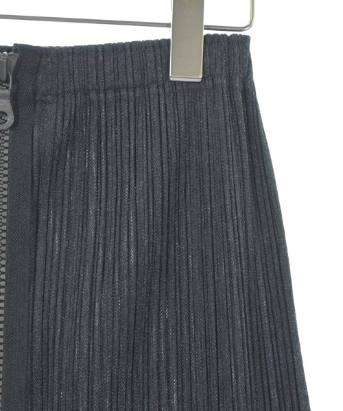 PLEATS PLEASE（プリーツプリーズ）ひざ丈スカート グレー サイズ:1(S位) レディース/2200677894096