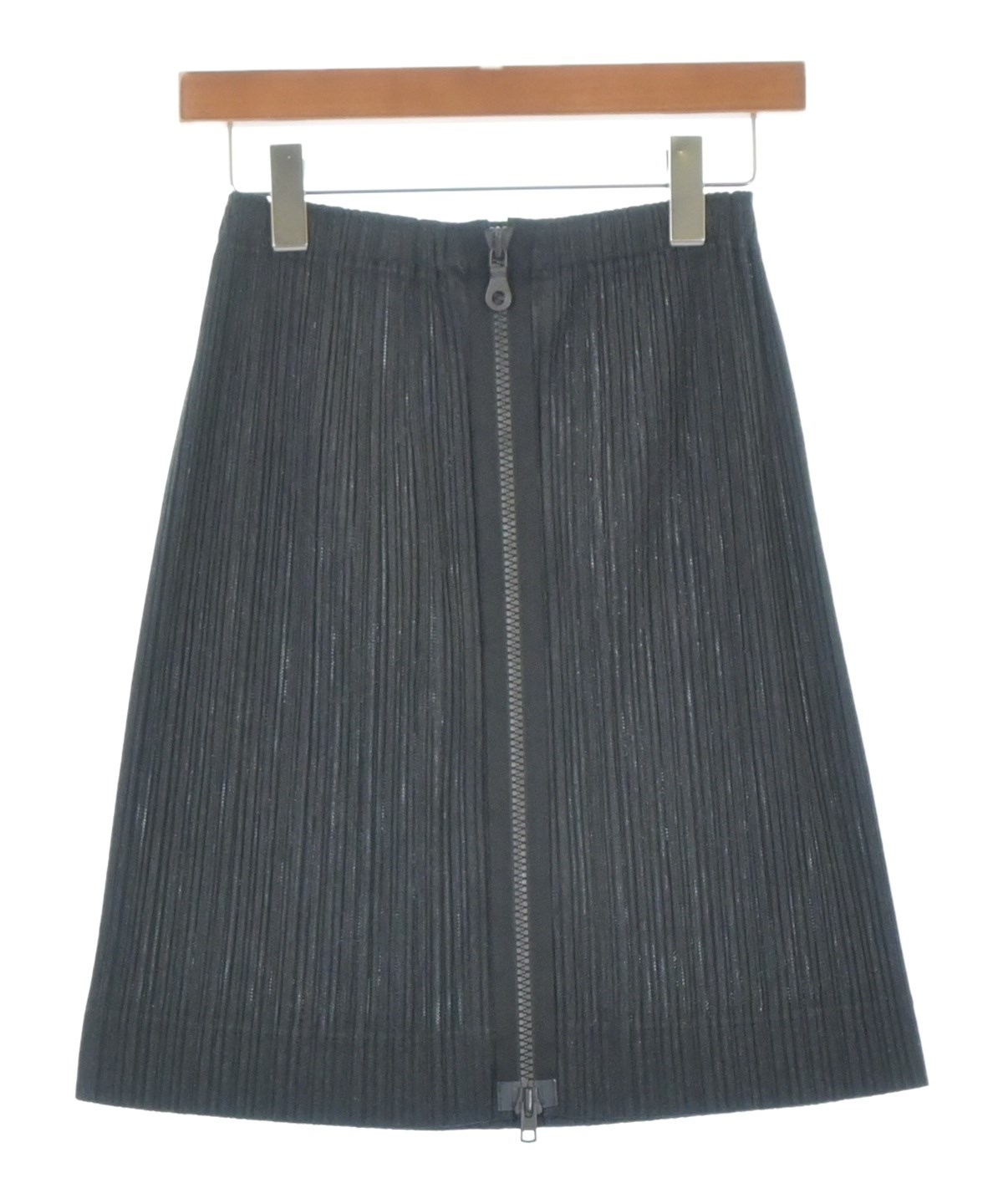 PLEATS PLEASE プリーツプリーズ☆BASICS スカート サイズ4 PLEATS PLEASE ISSEY MIYAKE - PLEATS PLEASE(プリーツプリーズ