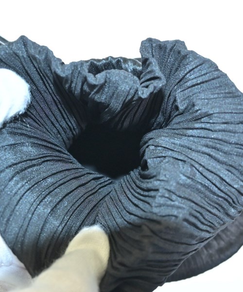 PLEATS PLEASE（プリーツプリーズ）その他 黒 サイズ:- レディース/2200678644089