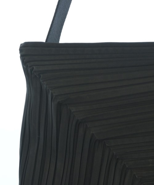 PLEATS PLEASE（プリーツプリーズ）ショルダーバッグ 黒 サイズ:- レディース/2200693859116