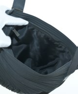 PLEATS PLEASE（プリーツプリーズ）ショルダーバッグ 黒 サイズ:- レディース/2200693859116