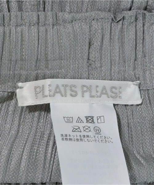 PLEATS PLEASE（プリーツプリーズ）その他 グレー サイズ:2(M位) レディース/2200700921072
