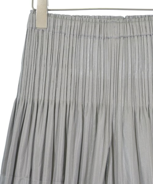 PLEATS PLEASE（プリーツプリーズ）その他 グレー サイズ:2(M位) レディース/2200700921072