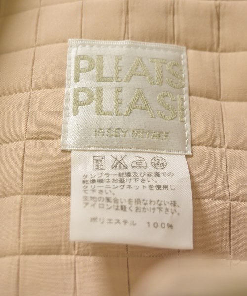 PLEATS PLEASE（プリーツプリーズ）その他 ベージュ サイズ:3(L位) レディース/2200657579029
