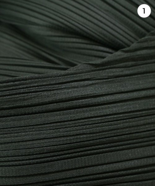 PLEATS PLEASE（プリーツプリーズ）ワンピース 緑 サイズ:3(L位) レディース/2200659703064