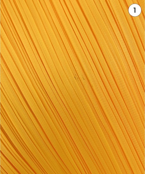 PLEATS PLEASE（プリーツプリーズ）その他 黄 サイズ:3(L位) レディース/2200653812793