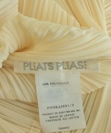PLEATS PLEASE（プリーツプリーズ）カジュアルシャツ ベージュ サイズ:3(L位) レディース/2200653887685