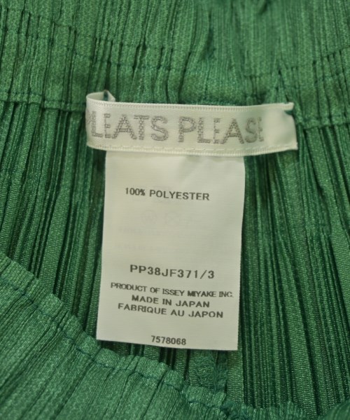 PLEATS PLEASE（プリーツプリーズ）ショートパンツ 緑 サイズ:3(L位) レディース/2200653887722