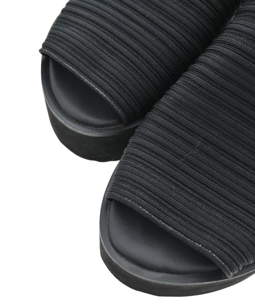 PLEATS PLEASE（プリーツプリーズ）サンダル 黒 サイズ:-(25cm位) レディース/2200711773042