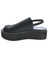 PLEATS PLEASE（プリーツプリーズ）サンダル 黒 サイズ:-(25cm位) レディース/2200711773042
